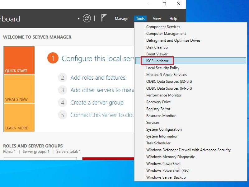 انتخاب گزینه iSCSI Initiator از منوی Tools در Server Manager ویندوز سرور کلاینت برای شروع فرآیند اتصال iSCSI Initiator به Target.