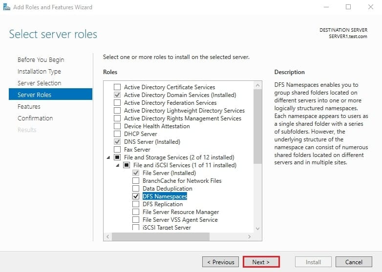 صفحه Select server roles با نقش DFS Namespaces انتخاب شده، آماده برای ادامه مراحل نصب DFS در ویندوز سرور.
