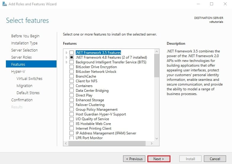 صفحه Select features در ویزارد نصب Hyper-V، در این مرحله ویژگی اضافی انتخاب نمی‌شود و روی Next کلیک می‌شود.